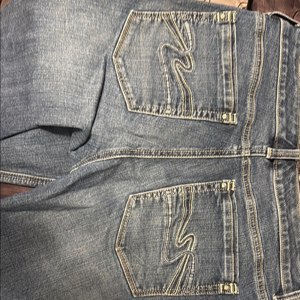 White House Black Market Blue Ankle Jeans
